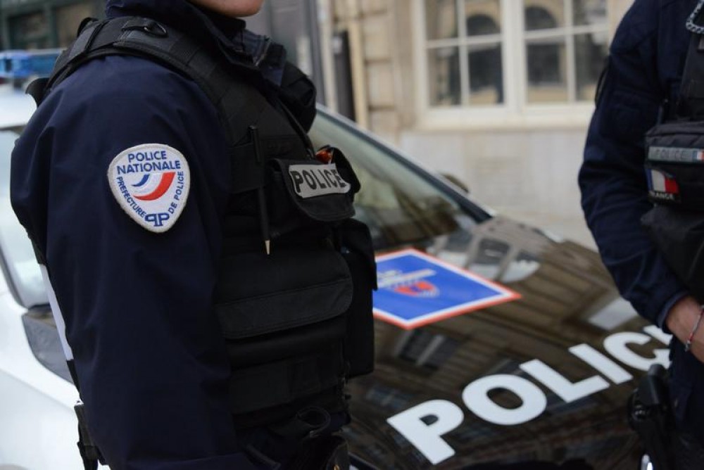 TERIFIANT // După moartea soției sale, un francez a descoperit în dulap cadavrele a trei copii